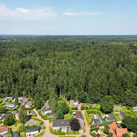 Дом отдыха Ruim En Licht Bij Bos En Heide Op De Veluwe
